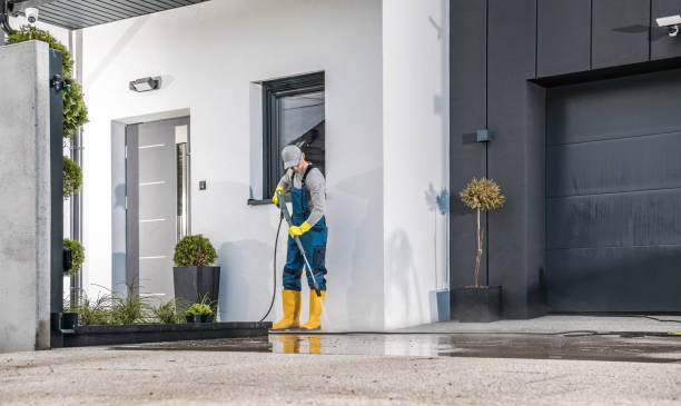 Professional  Pressure Washing Services in Choctaw Lake, OH